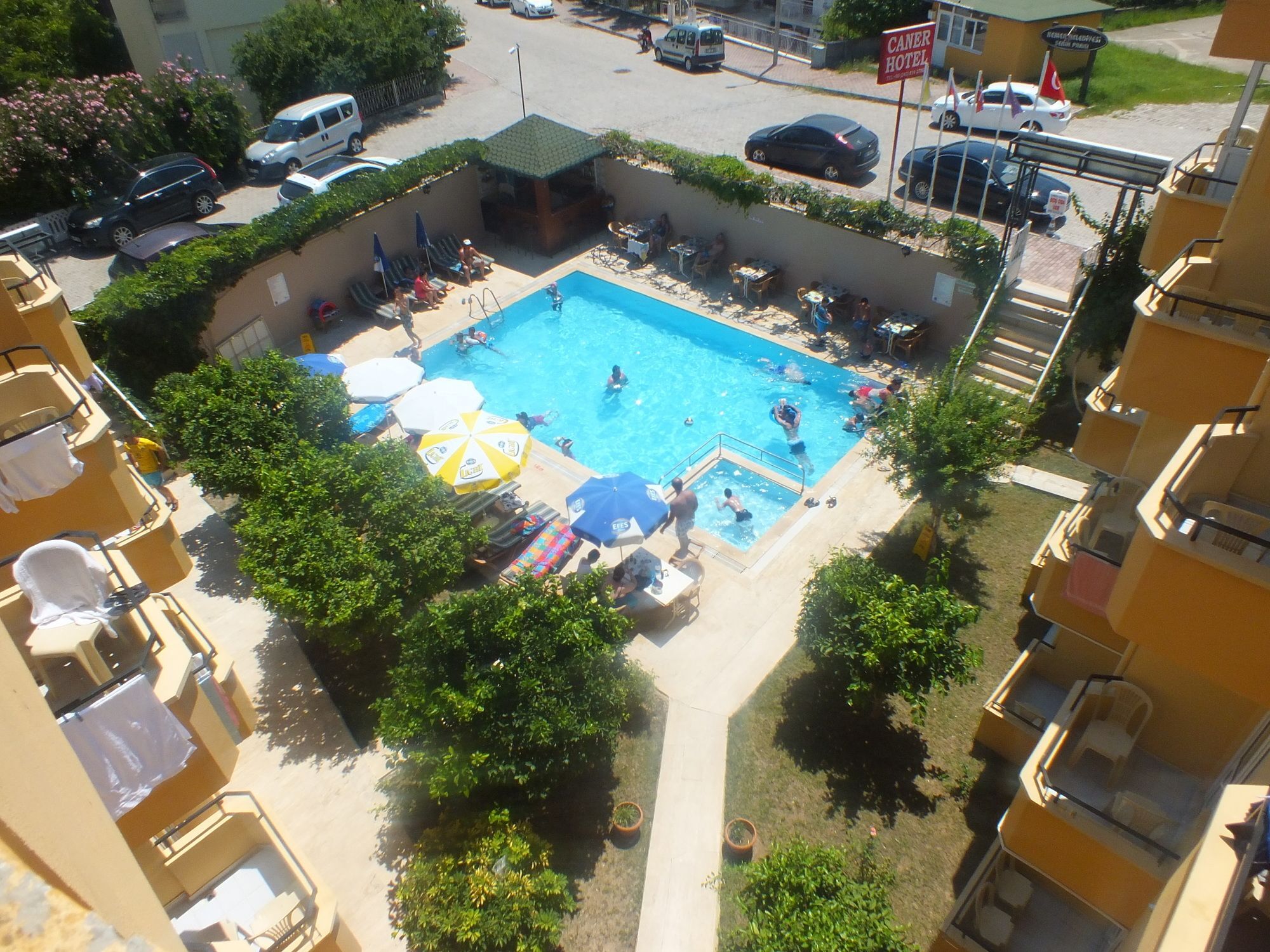Caner Hotel 2*