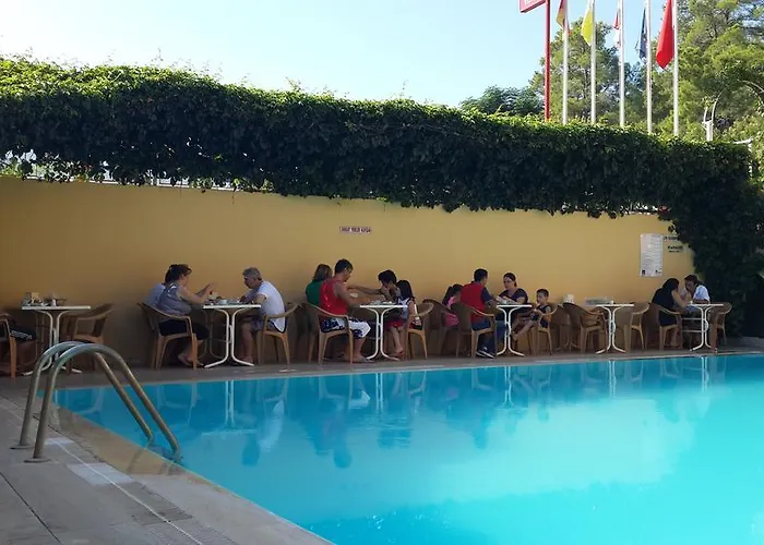 Caner Hotel